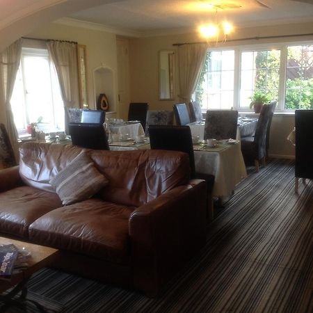 The Hollies Guest House Solihull Dış mekan fotoğraf