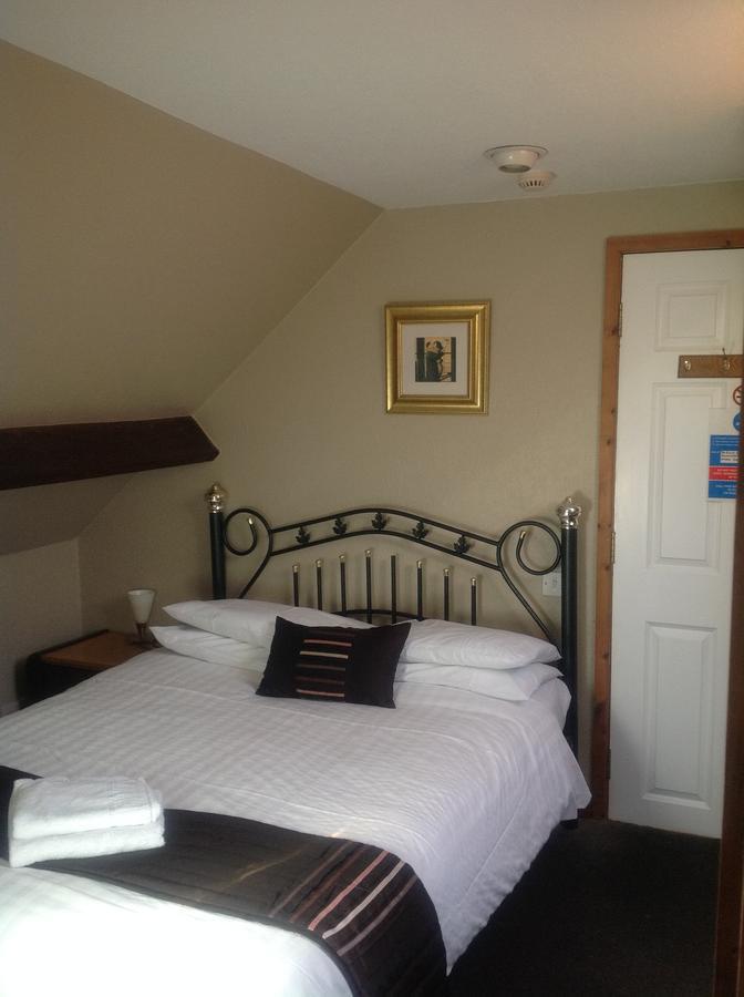 The Hollies Guest House Solihull Dış mekan fotoğraf